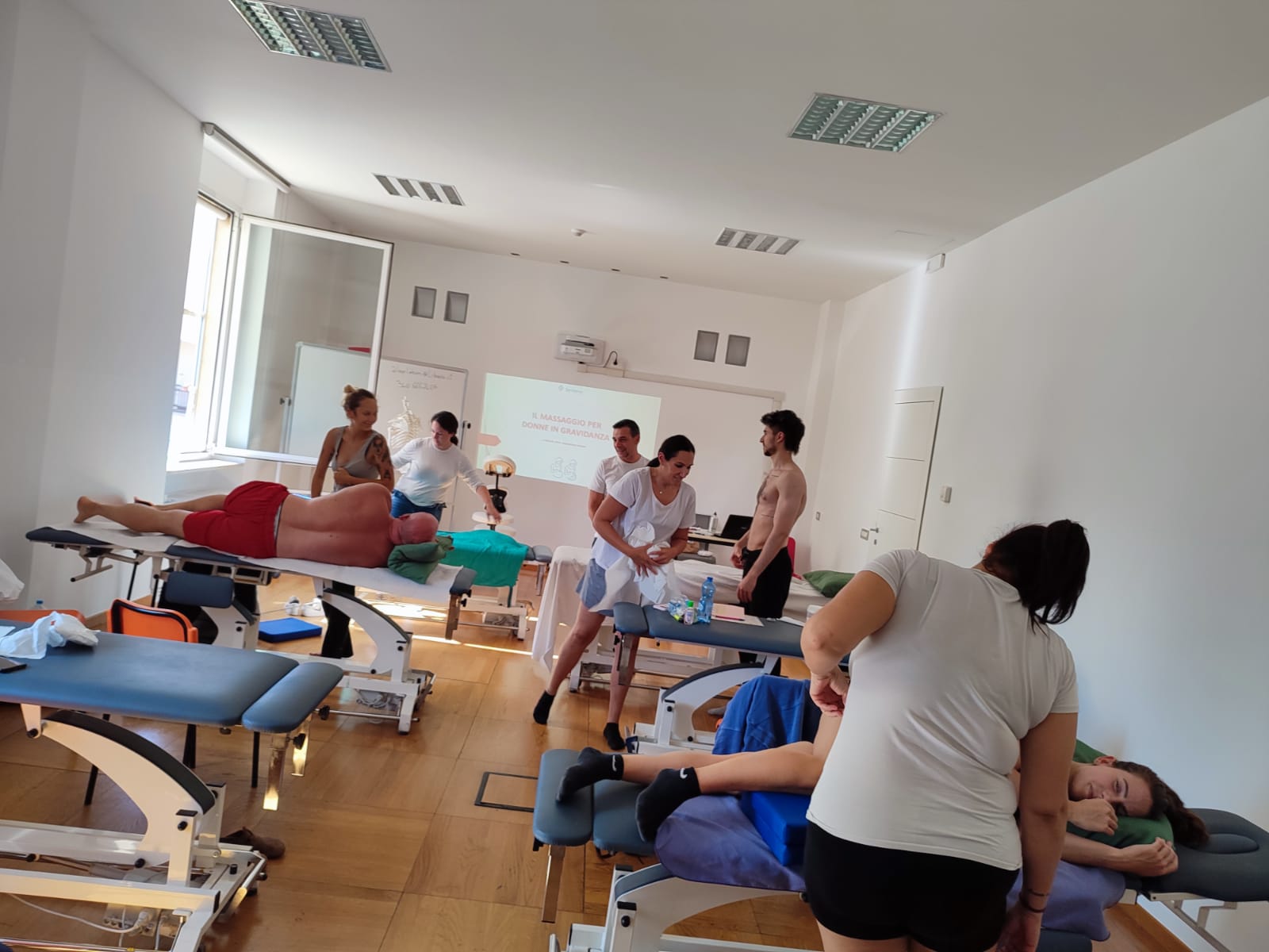 Concluso il corso “Massaggio prenatale: come massaggiare le donne in gravidanza”