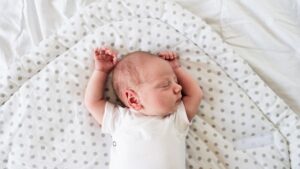 Primi contatti – Il sonno del neonato